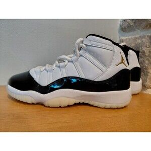 Jordan 11 Retro Mid Gratitude / Defining Moments Size 6.5Y Womens Size 8.5